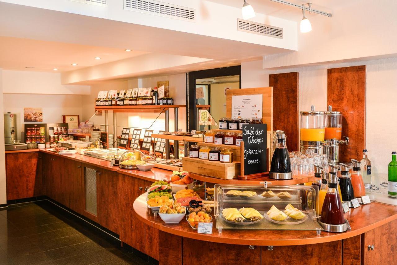 Hotel National Duesseldorf Екстериор снимка