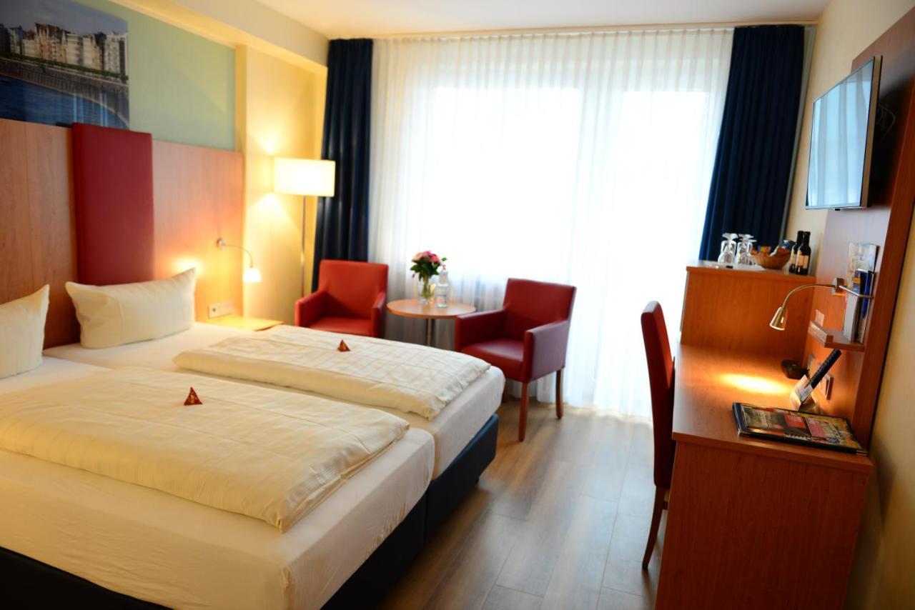 Hotel National Duesseldorf Екстериор снимка