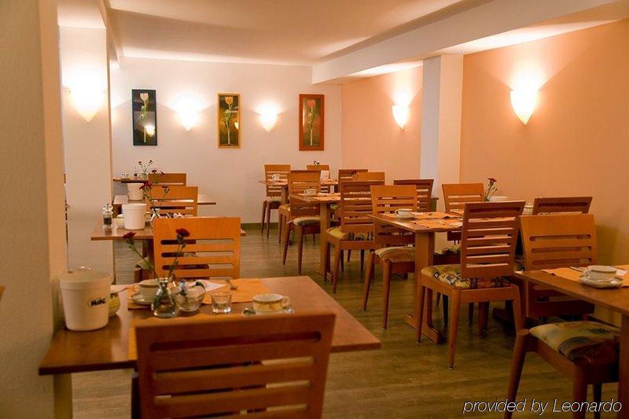 Hotel National Duesseldorf Екстериор снимка