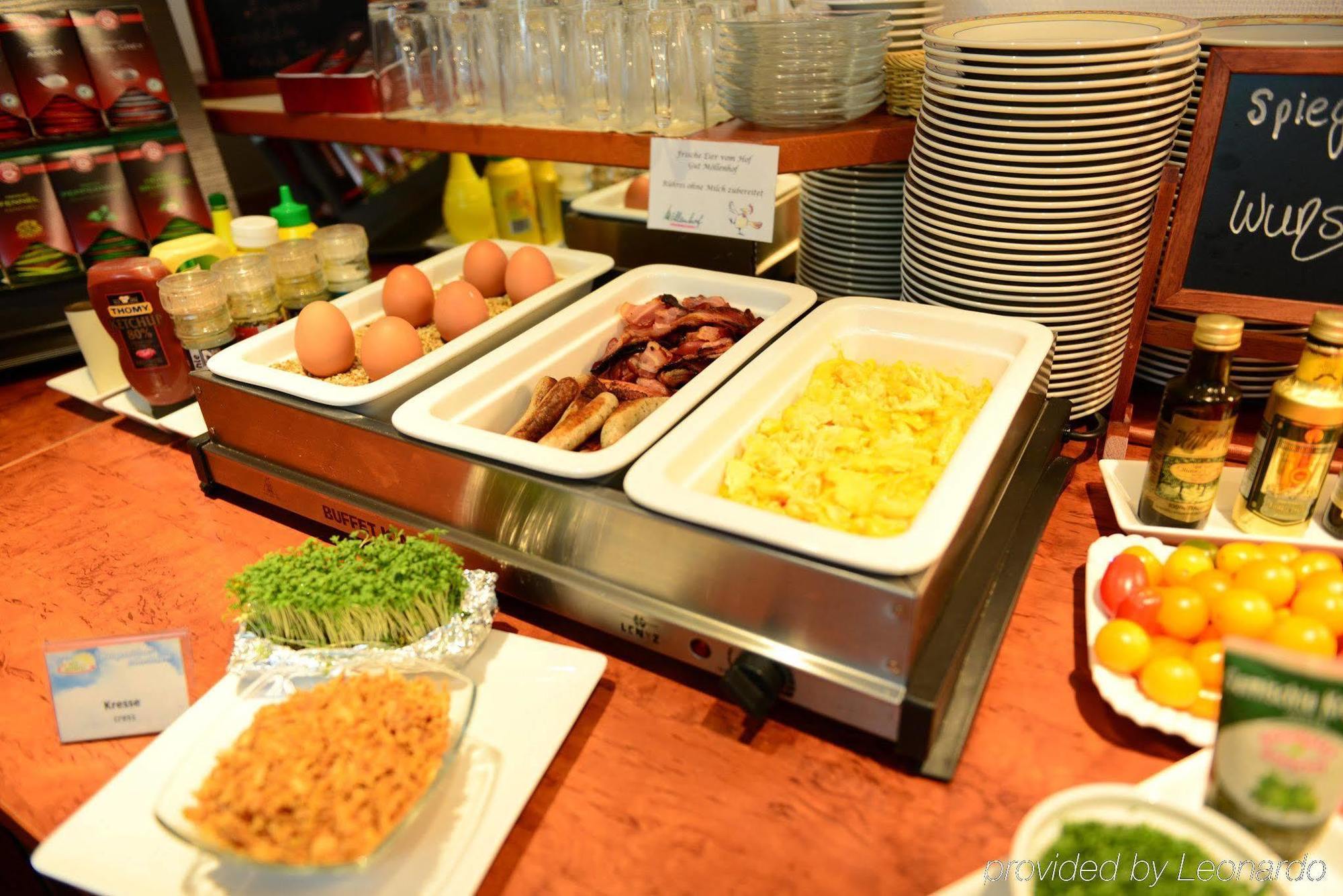 Hotel National Duesseldorf Екстериор снимка