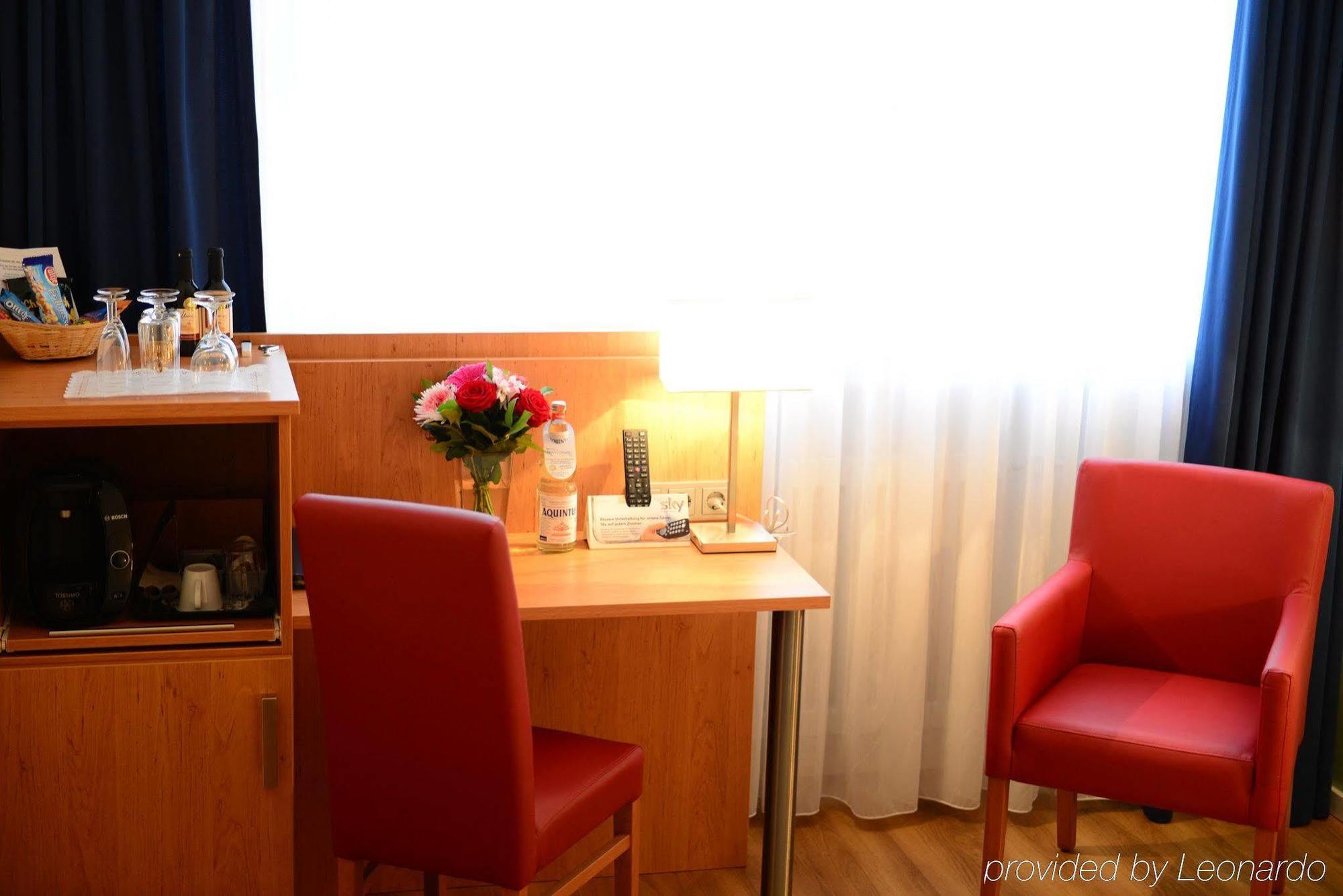 Hotel National Duesseldorf Екстериор снимка