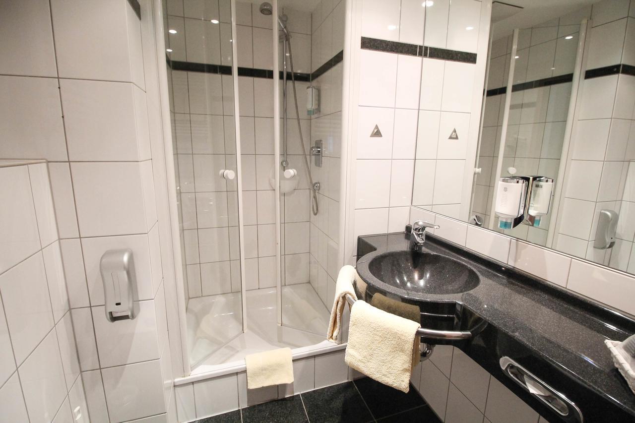 Hotel National Duesseldorf Екстериор снимка