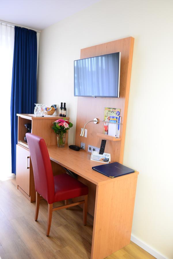 Hotel National Duesseldorf Екстериор снимка