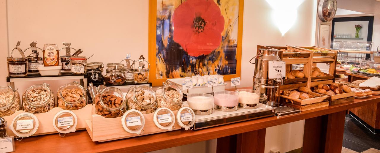 Hotel National Duesseldorf Екстериор снимка